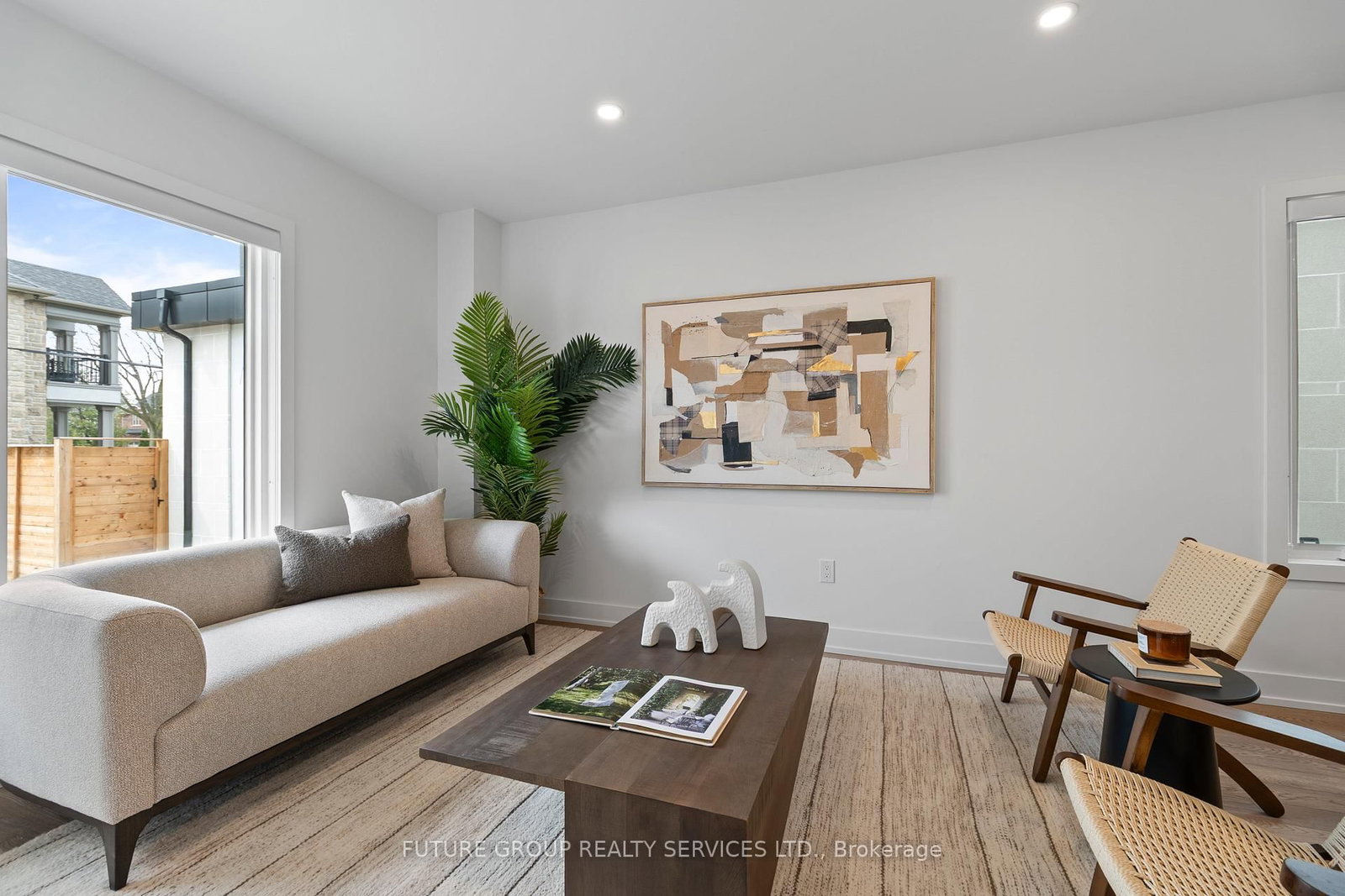 34 Poplar Avenue, Unit Unit 1 - Photo 3