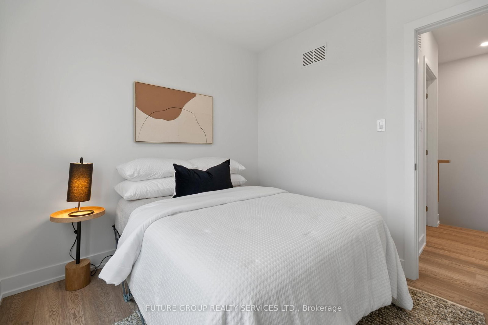 34 Poplar Avenue, Unit Unit 4 - Photo 29