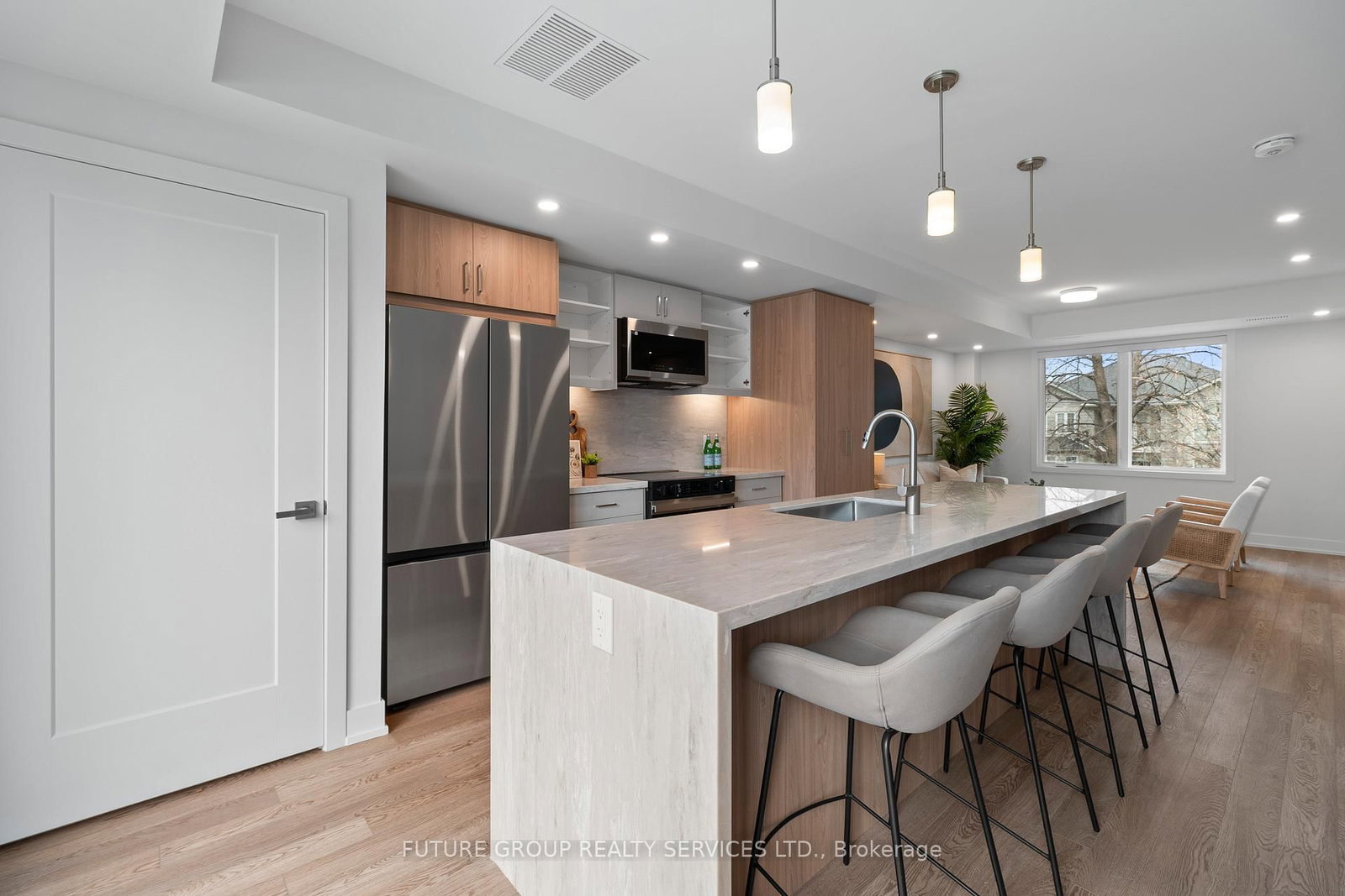 34 Poplar Avenue, Unit Unit 4 - Photo 6