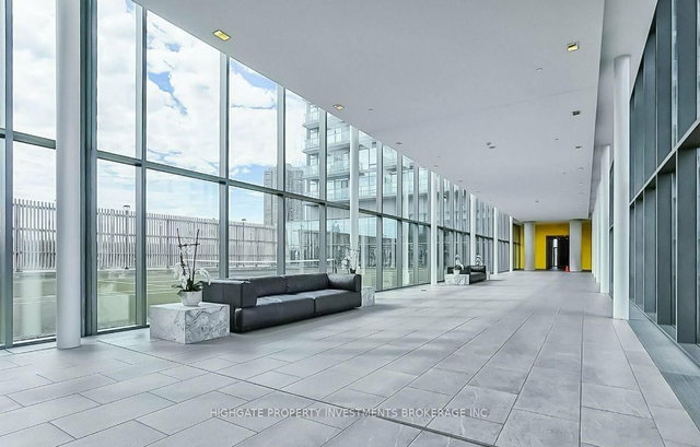 2602 - 103 The Queensway