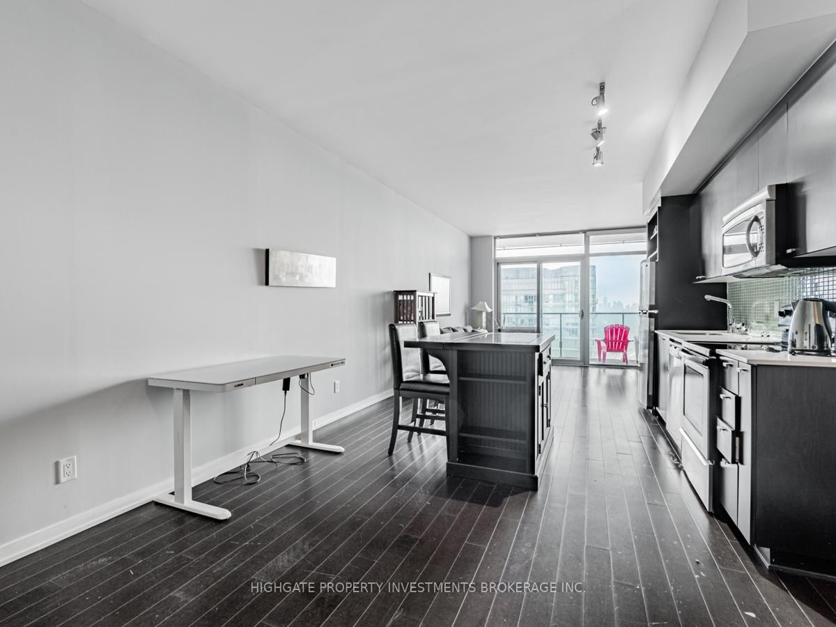 103 The Queensway, Unit 2602 - Photo 6