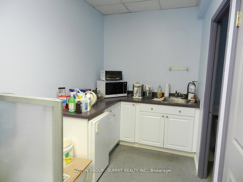 211 - 2601 Matheson Blvd E, Mississauga, L4W 5A8 | Image 3