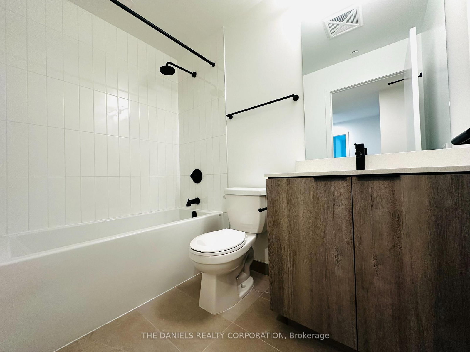 2495 Eglinton Avenue W, Unit 1004 - Photo 10