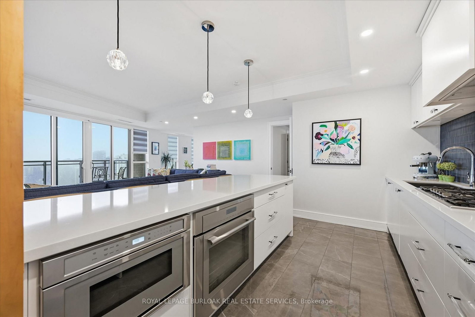 2060 Lakeshore Road • #1501 • Burlington, ON photo 8