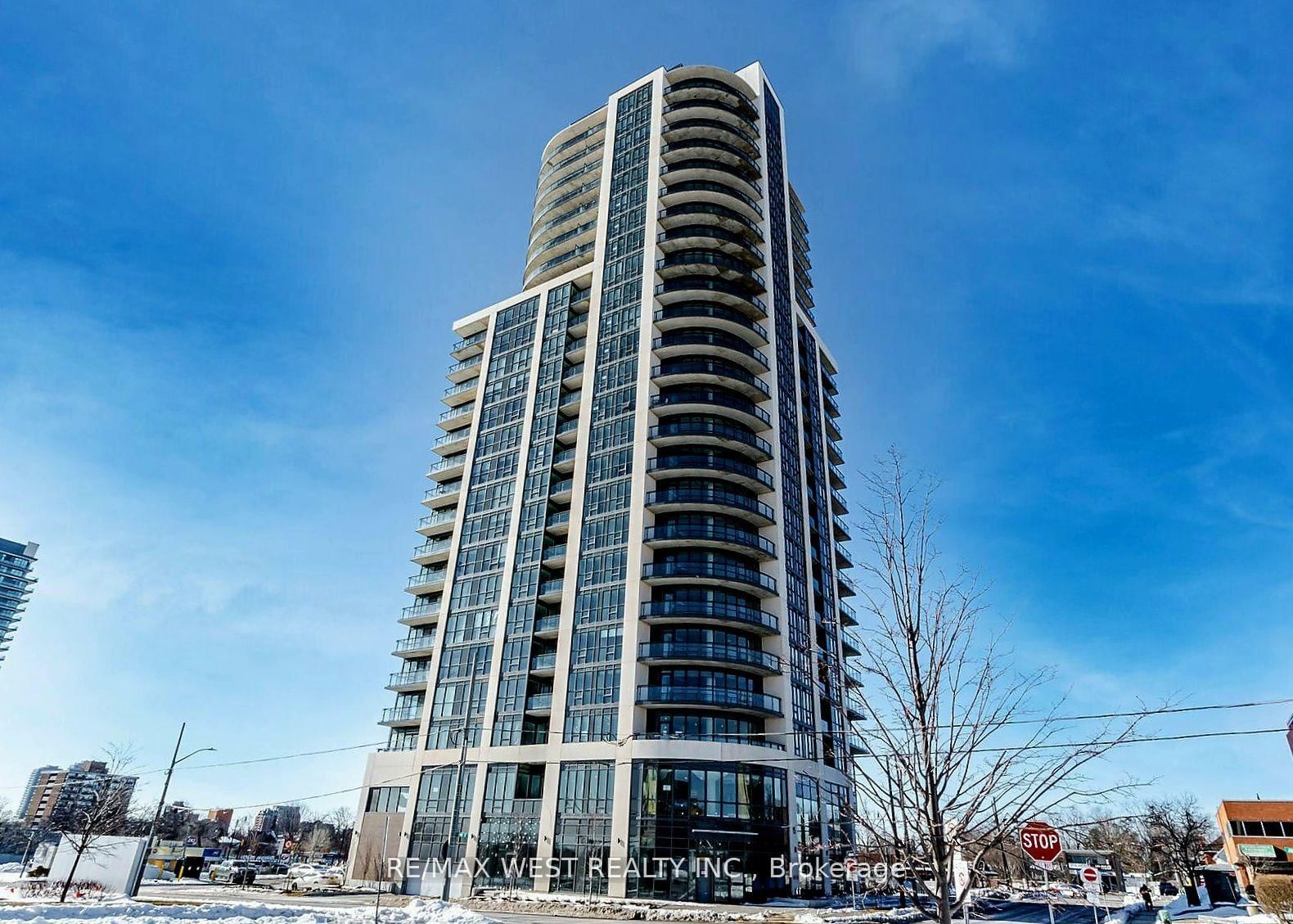 15 Lynch Street, Unit 2003 - Photo 13