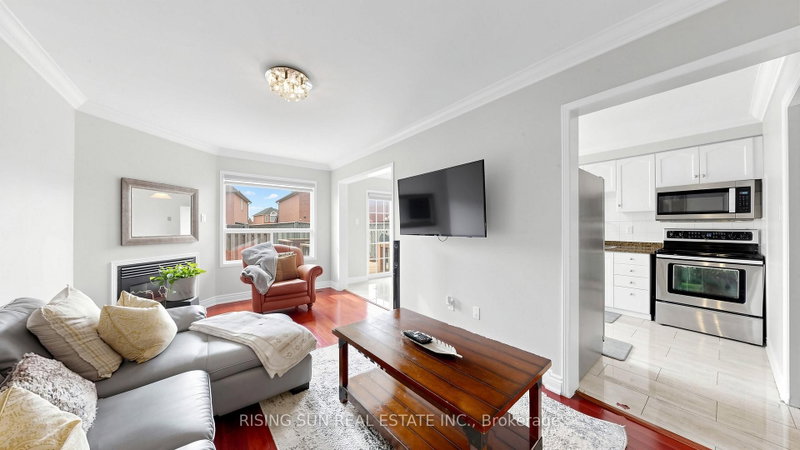 10 Cedarwood Brampton,ON L6X 4K1 — Photo 12