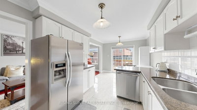 10 Cedarwood Brampton,ON L6X 4K1 — Photo 15