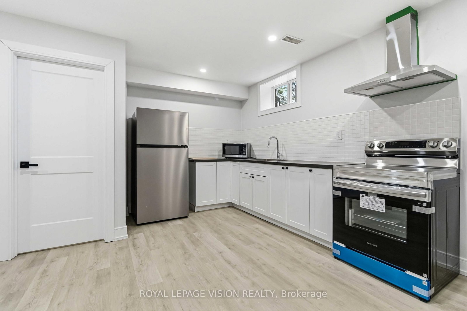 77 Thomas Street, Unit Lower - Photo 13