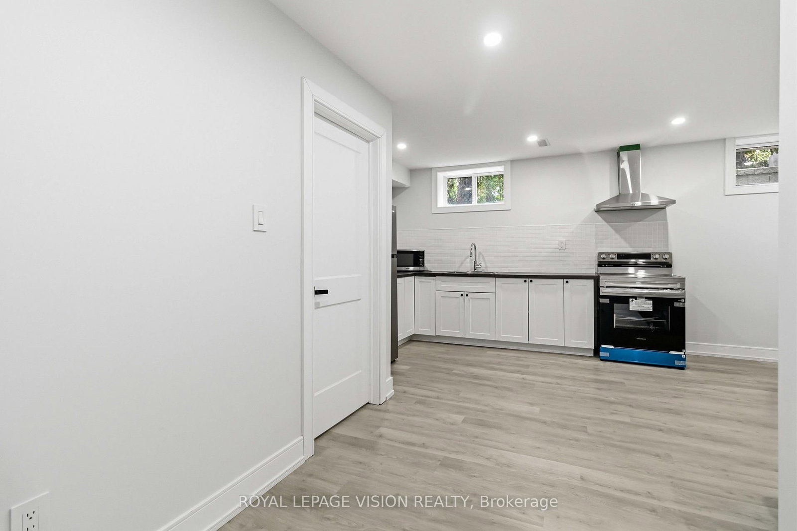 77 Thomas Street, Unit Lower - Photo 16