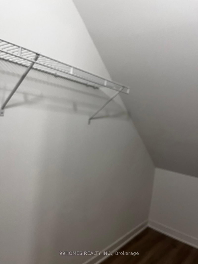 60 All Nations Dr, Brampton, L7A 5M4 | Image 3