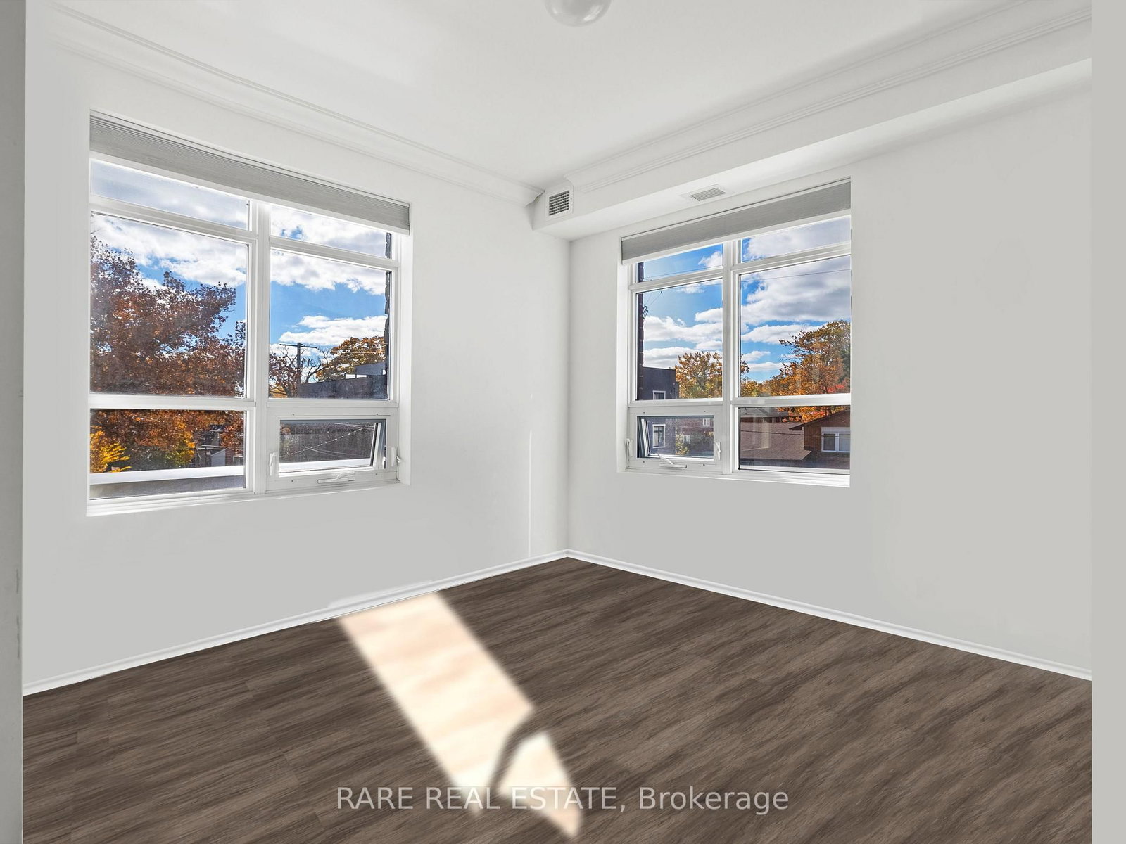 3563 Lake Shore Boulevard W, Unit 210 - Photo 10