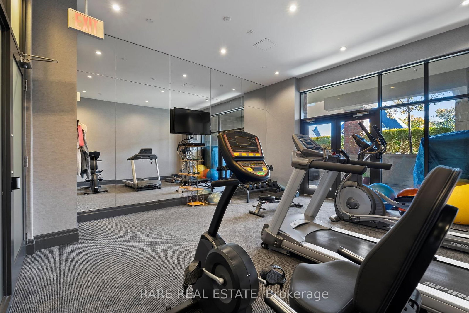 3563 Lake Shore Boulevard W, Unit 210 - Photo 22