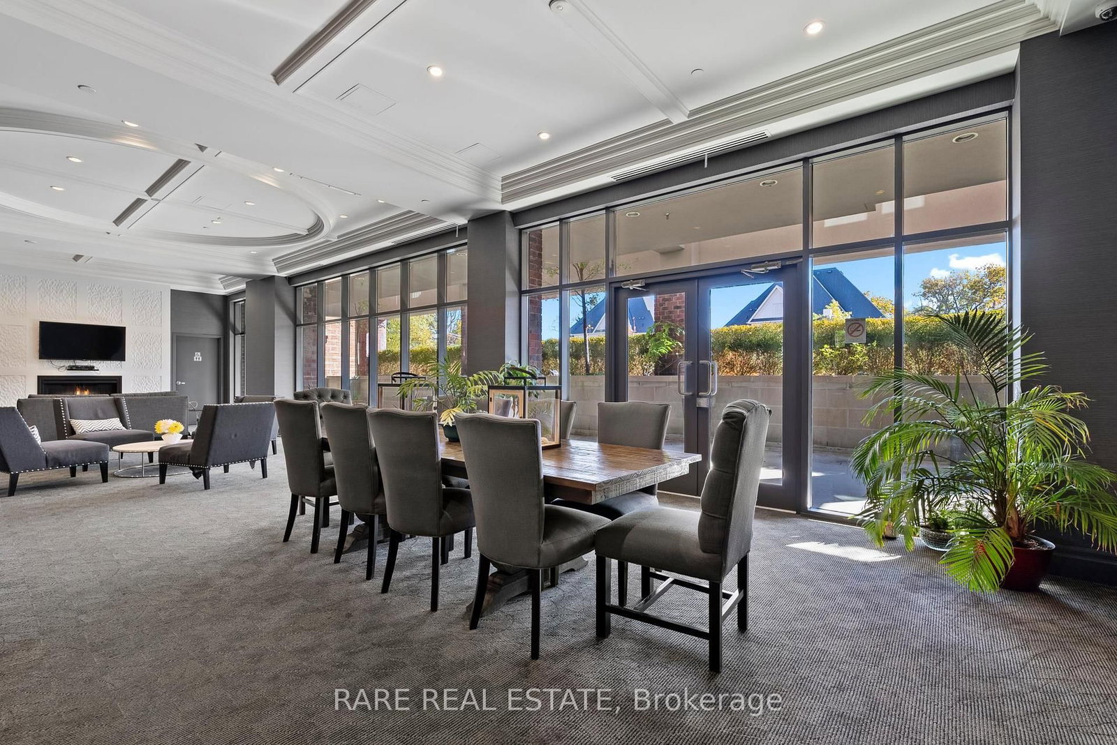 3563 Lake Shore Boulevard W, Unit 210 - Photo 23