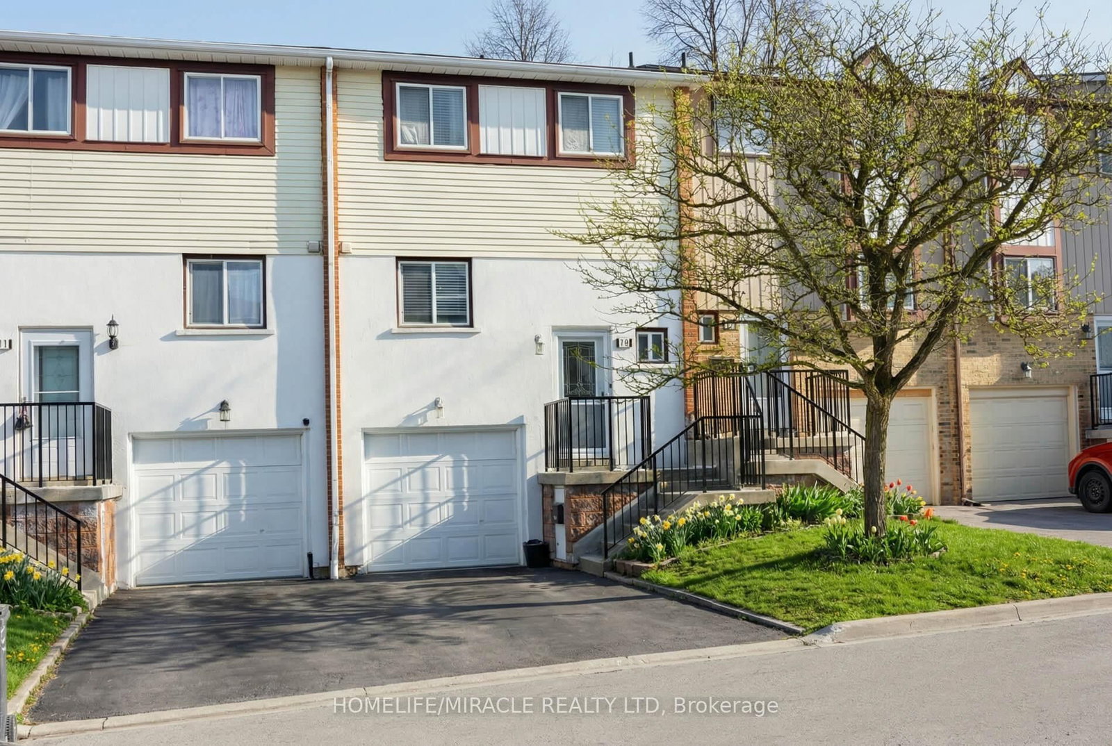 Townhouse for sale at 51-70 Moregate Crescent, Brampton, Ontario, L6S 3K9 - Central Park - MLS: W13027918