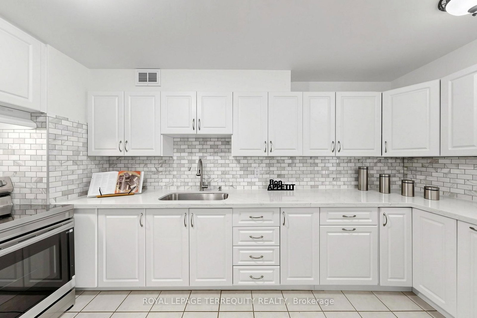 455 Sentinel Road, Unit 1410 - Photo 9