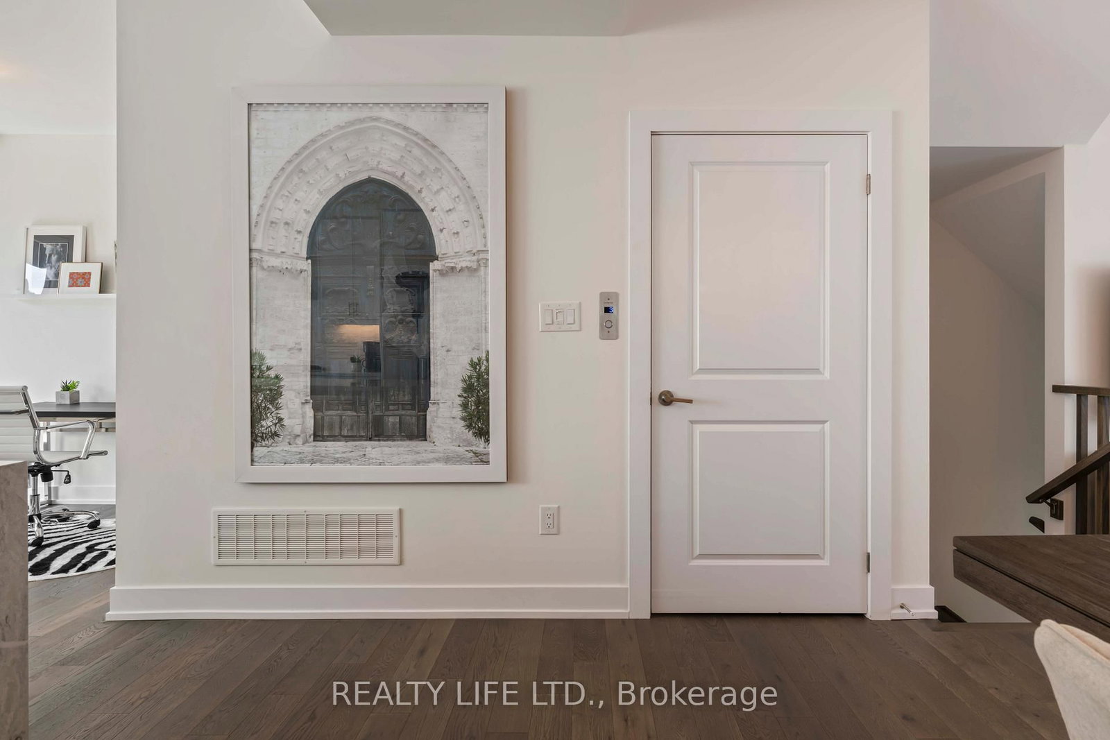 2273 Turnberry Road, Unit 6 - Photo 13