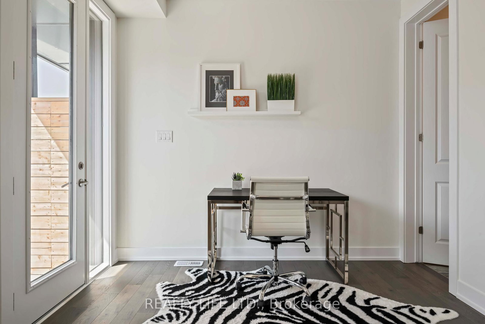 2273 Turnberry Road, Unit 6 - Photo 19