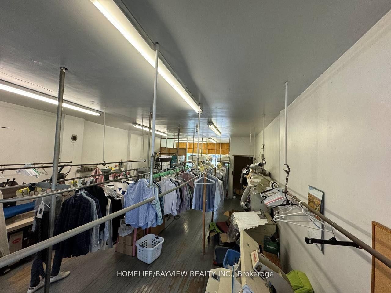 763 The Queensway Avenue - Photo 6