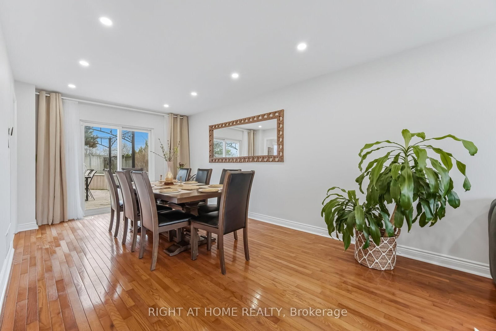 909 Lovingston Crescent - Photo 12