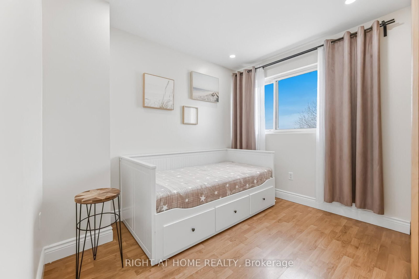 909 Lovingston Crescent - Photo 31