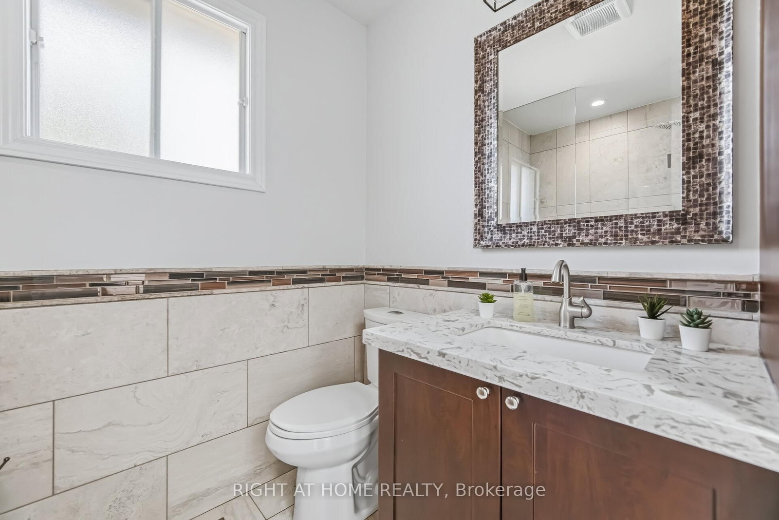 909 Lovingston Crescent - Photo 32