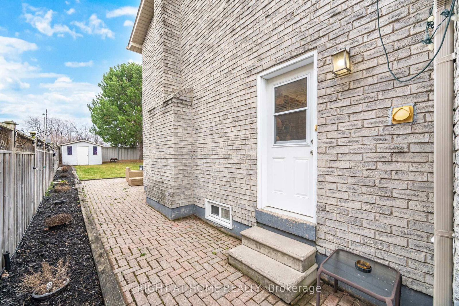 909 Lovingston Crescent - Photo 35