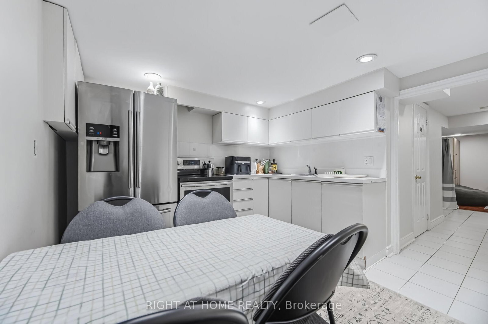 909 Lovingston Crescent - Photo 40