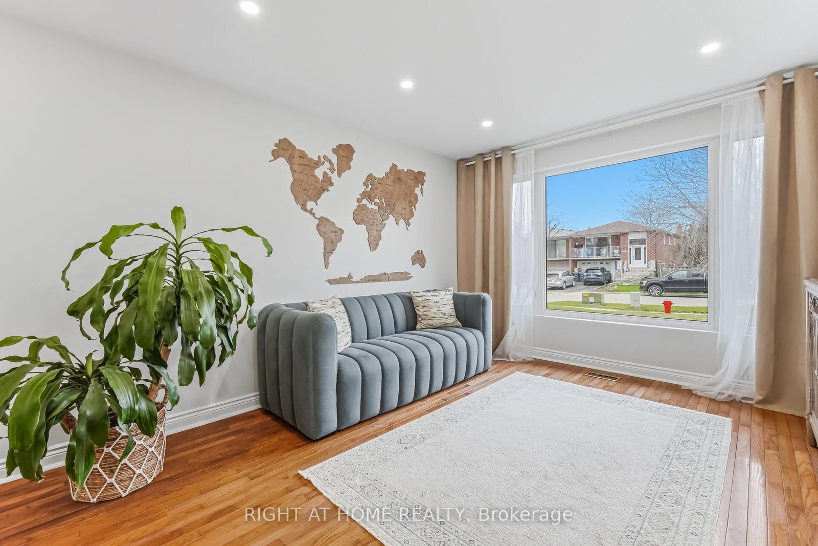 909 Lovingston Crescent - Photo 9