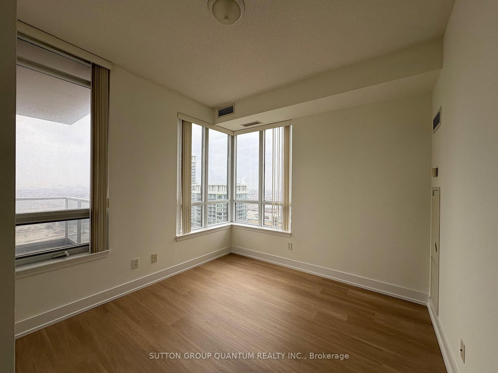 388 Prince Of Wales Drive, Unit 2508 - Photo 10