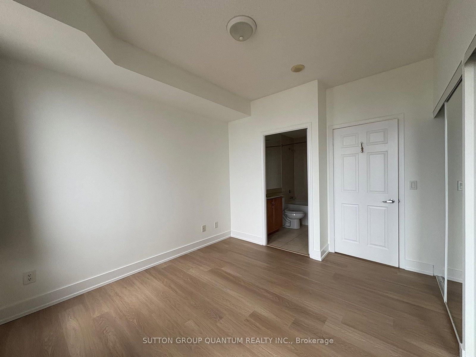 388 Prince Of Wales Drive, Unit 2508 - Photo 4