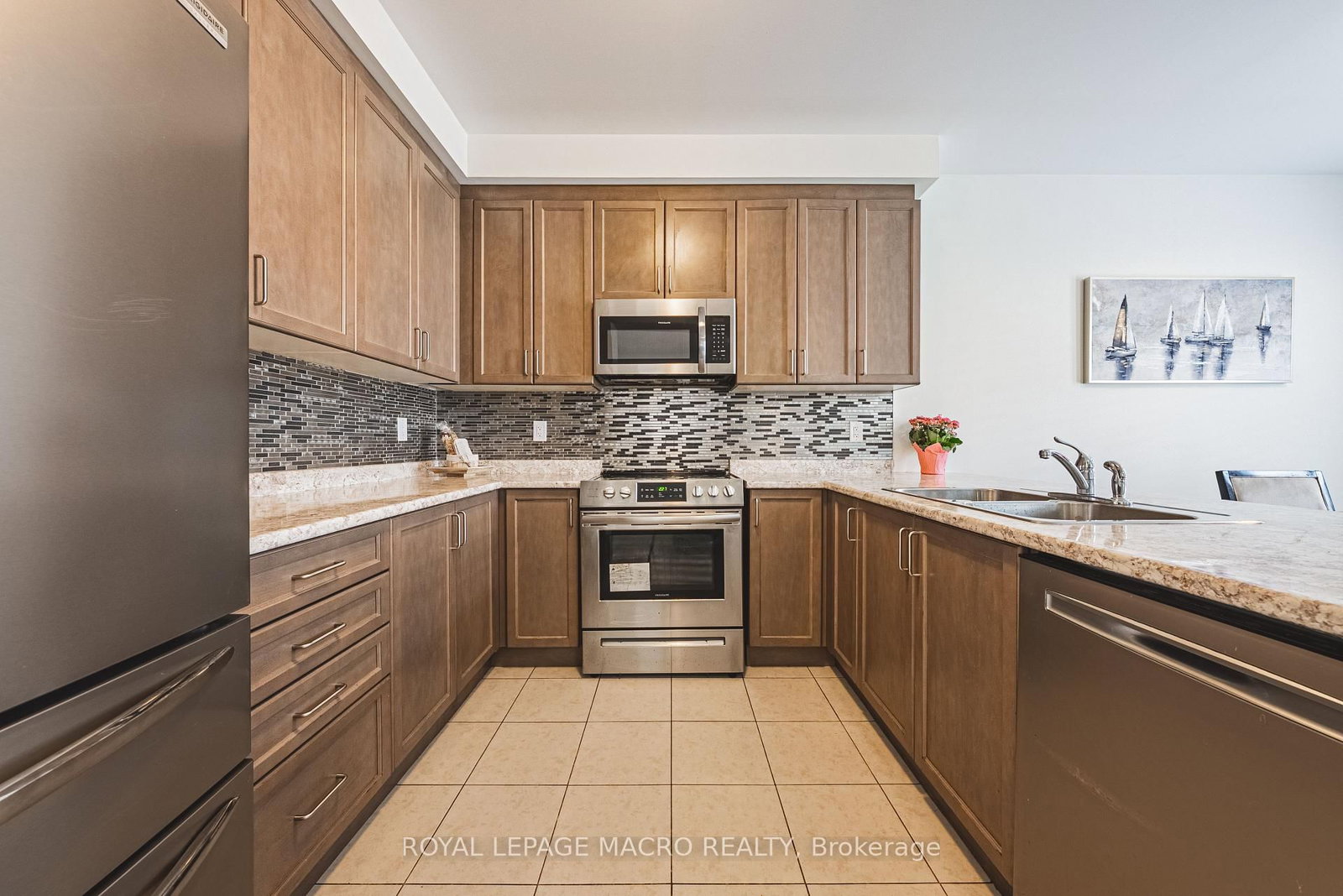 728 Kennedy Circle W - Photo 12