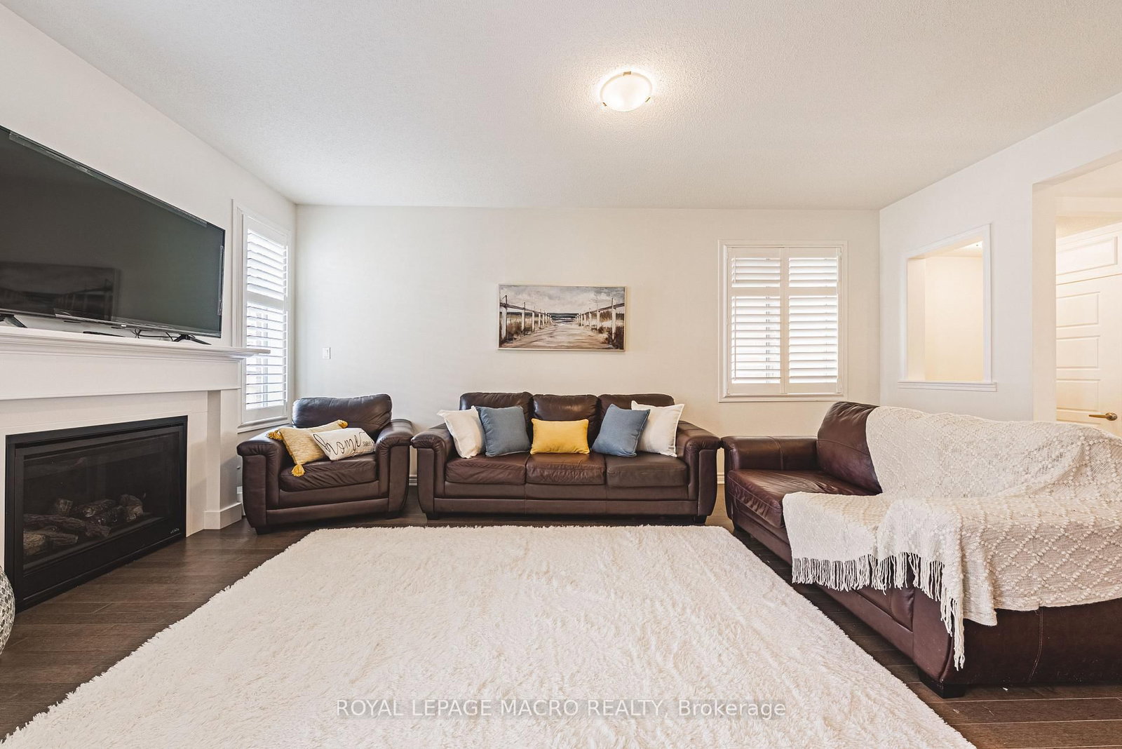 728 Kennedy Circle W - Photo 19