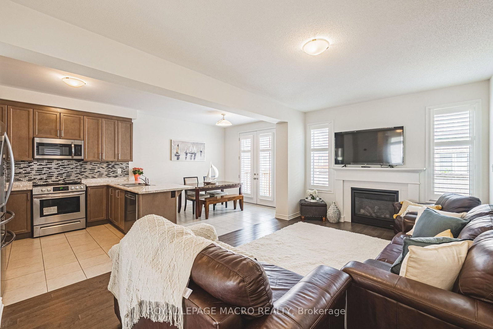 728 Kennedy Circle W - Photo 20