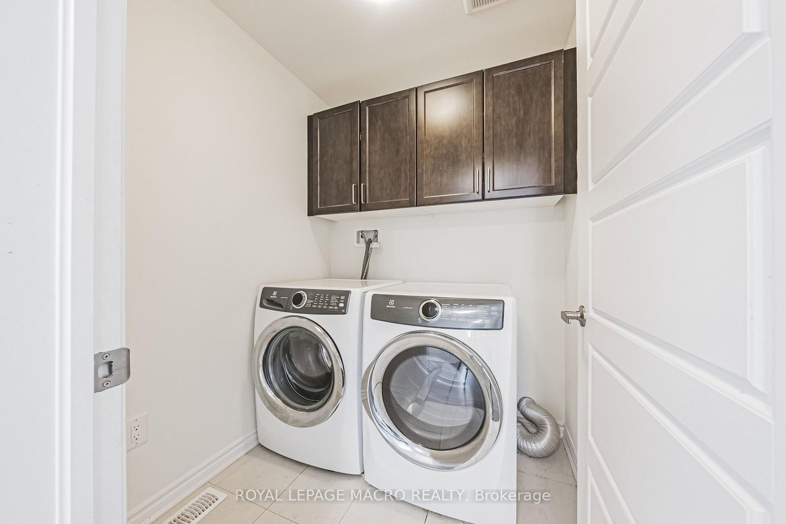 728 Kennedy Circle W - Photo 27