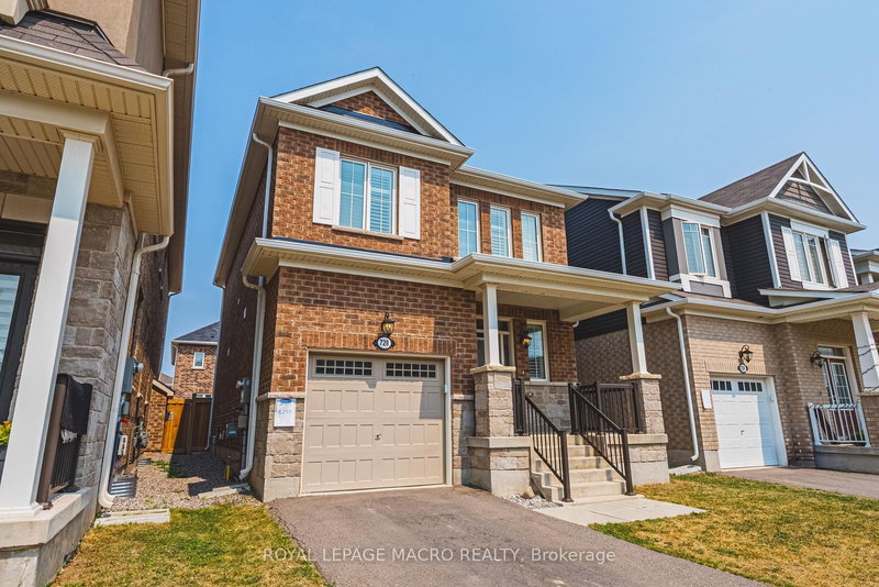 728 Kennedy Circ W, Milton, L9E 1R9 | Image 3