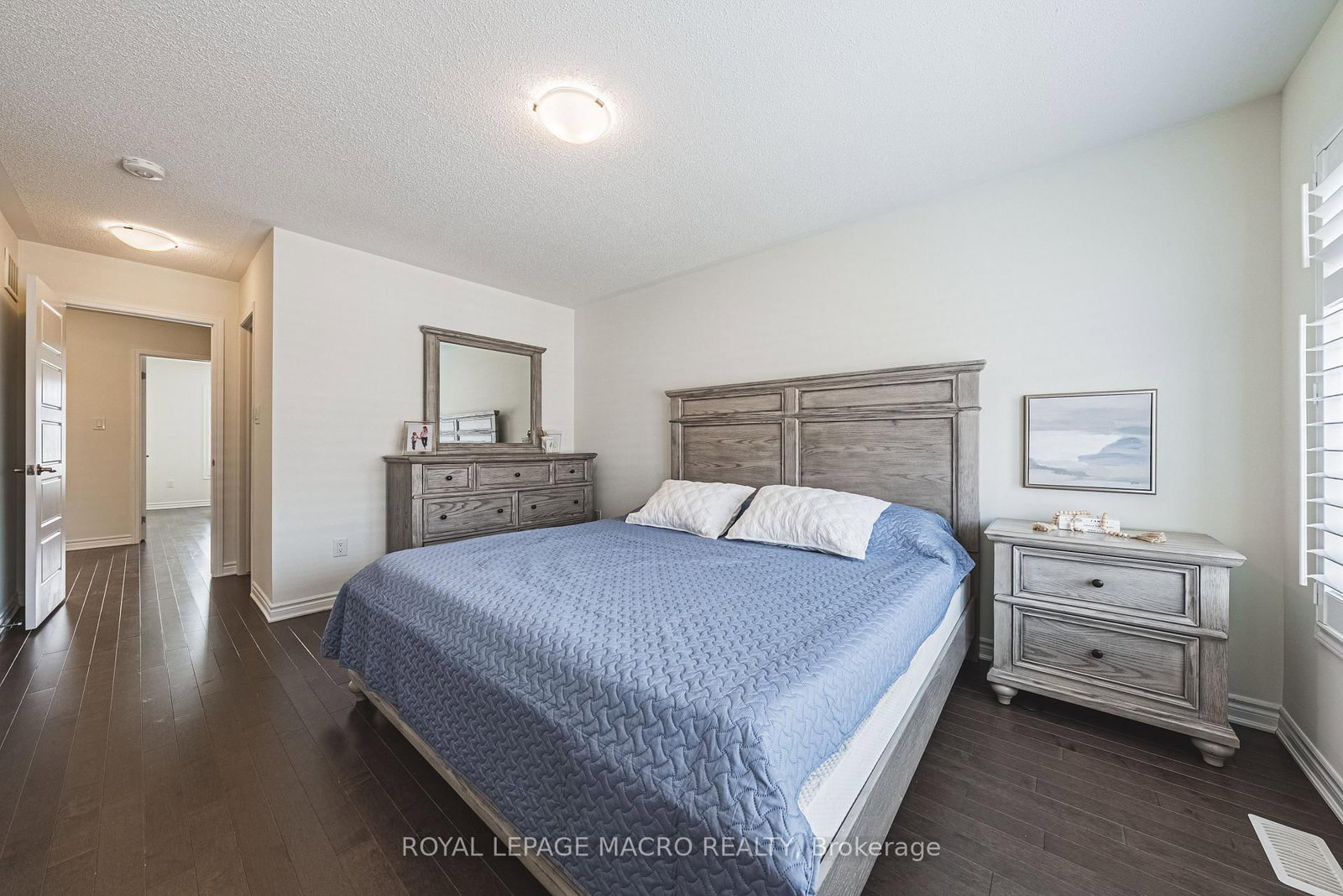 728 Kennedy Circle W - Photo 32