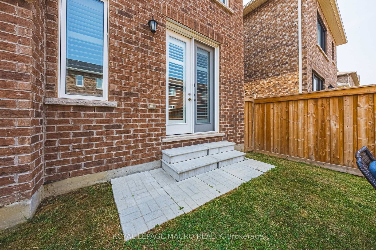 728 Kennedy Circle W - Photo 37