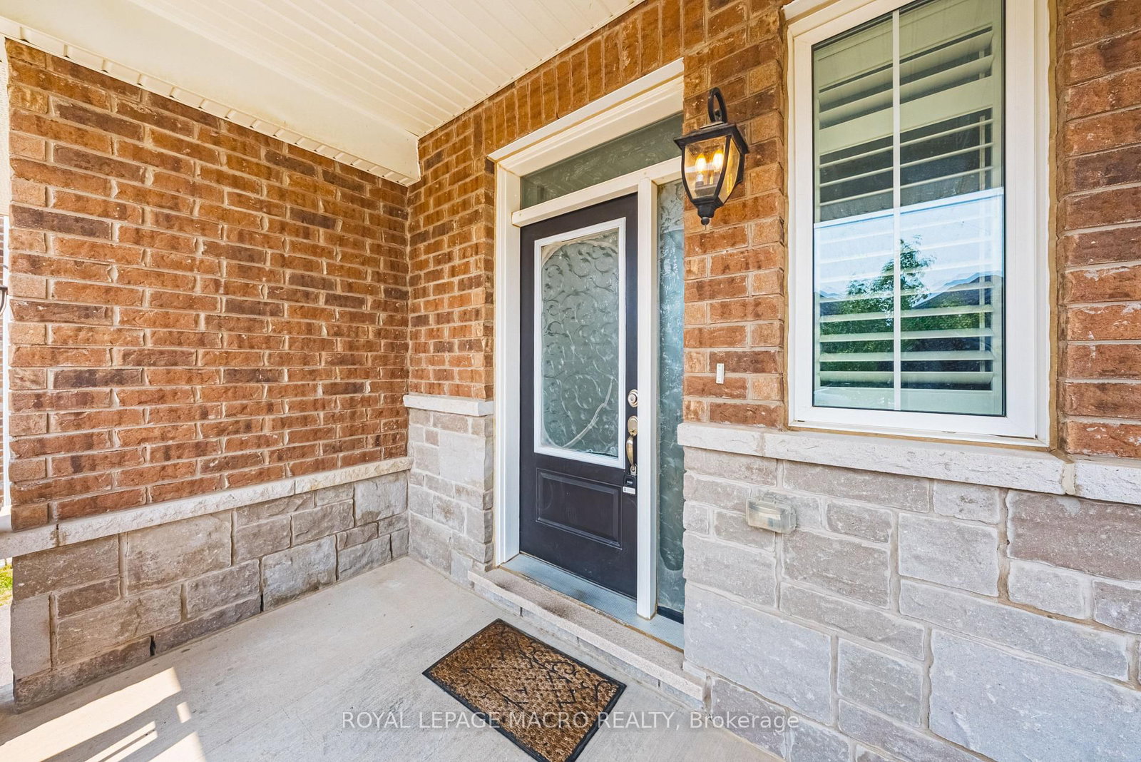 728 Kennedy Circle W - Photo 6