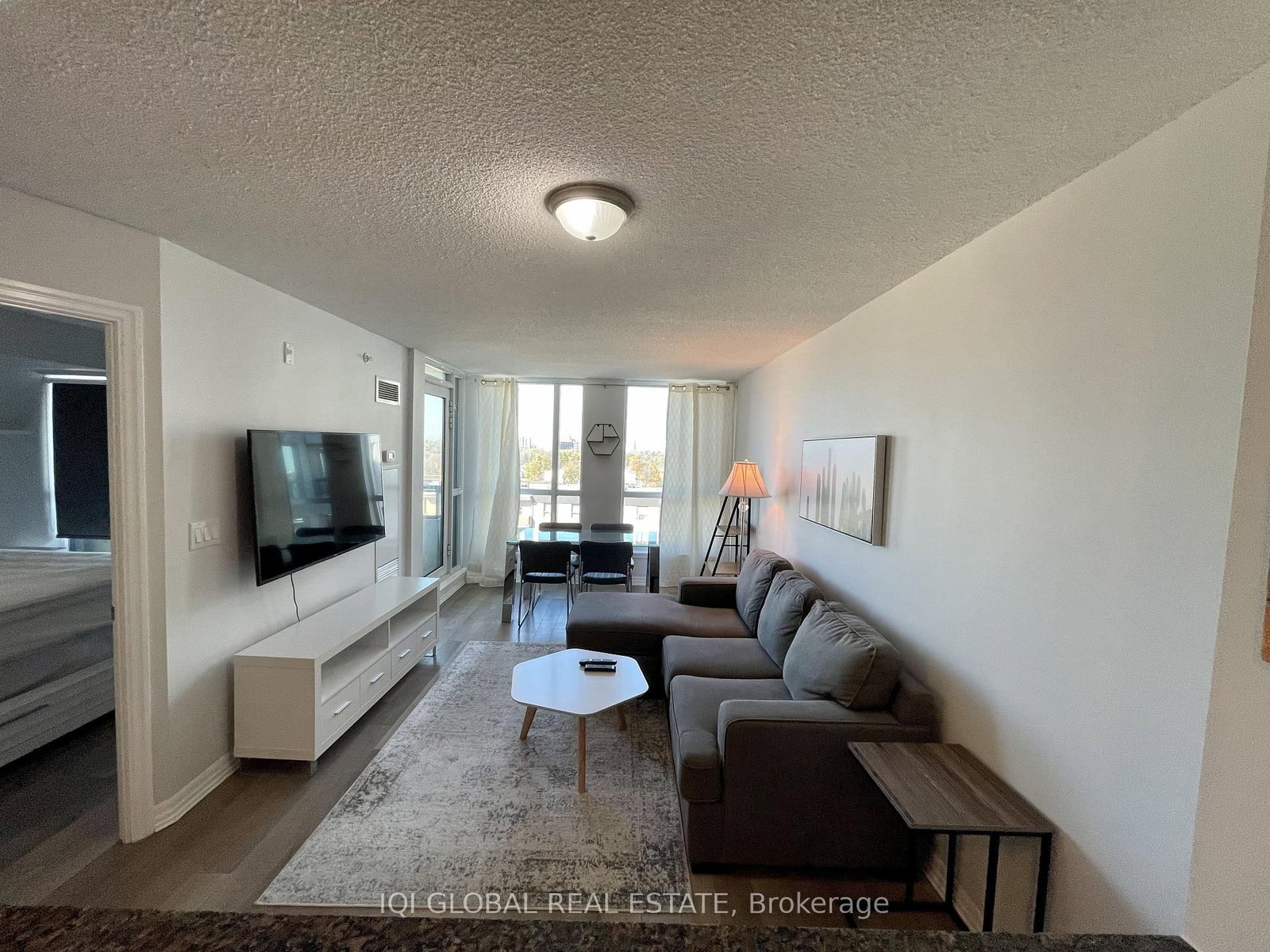 80 Esther Lorrie Drive, Unit 1022 - Photo 13