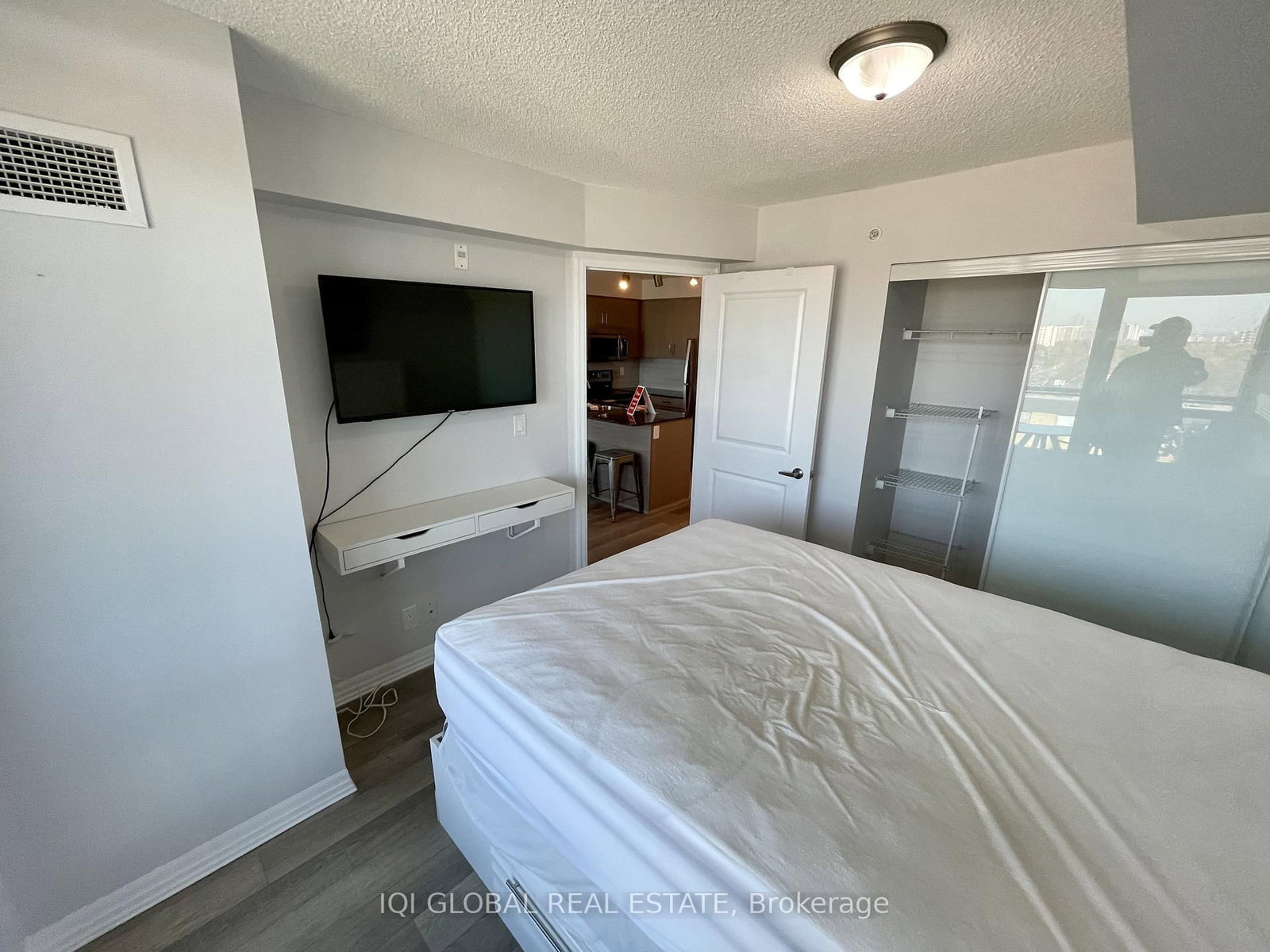 80 Esther Lorrie Drive, Unit 1022 - Photo 27