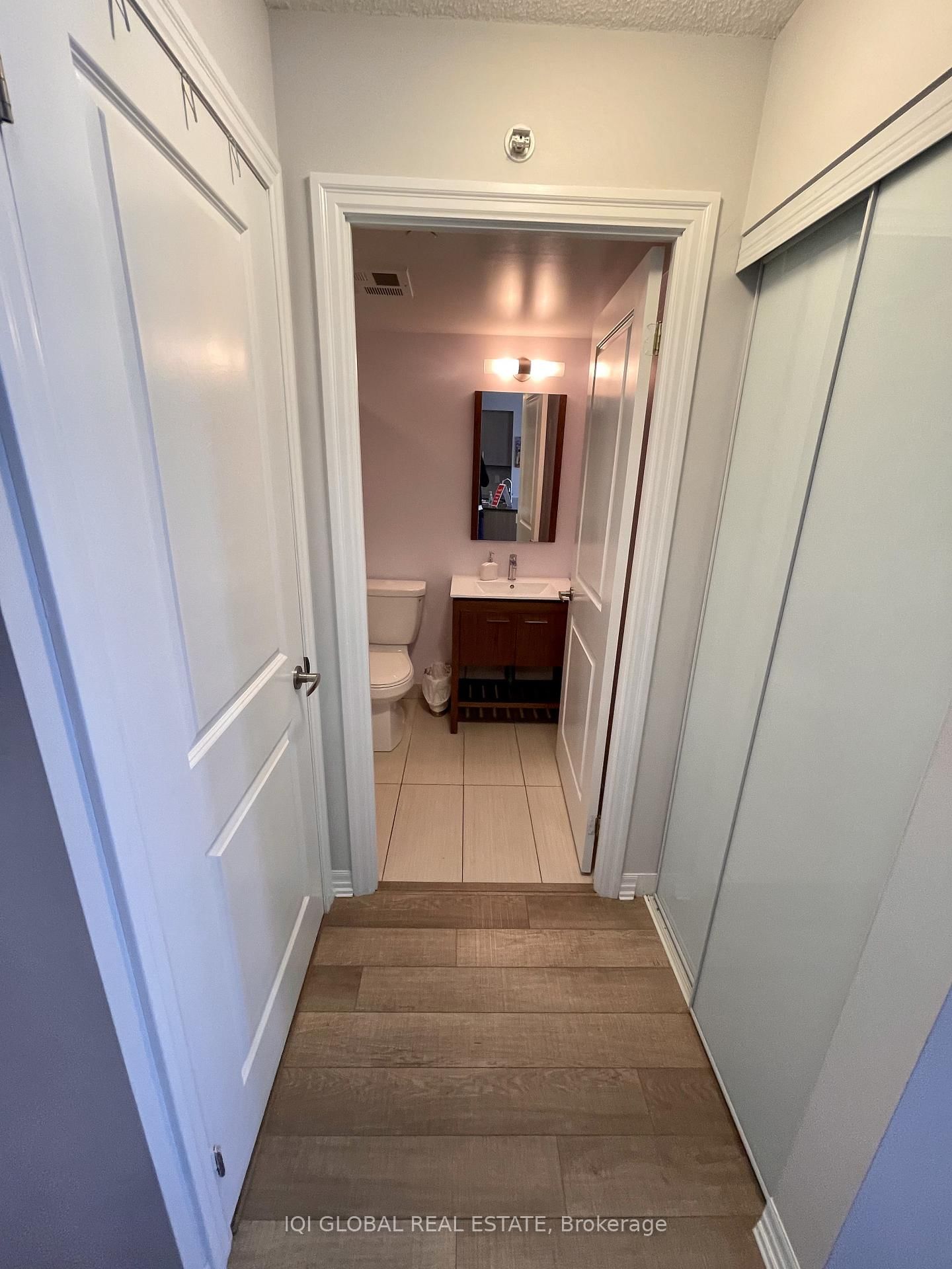 80 Esther Lorrie Drive, Unit 1022 - Photo 28