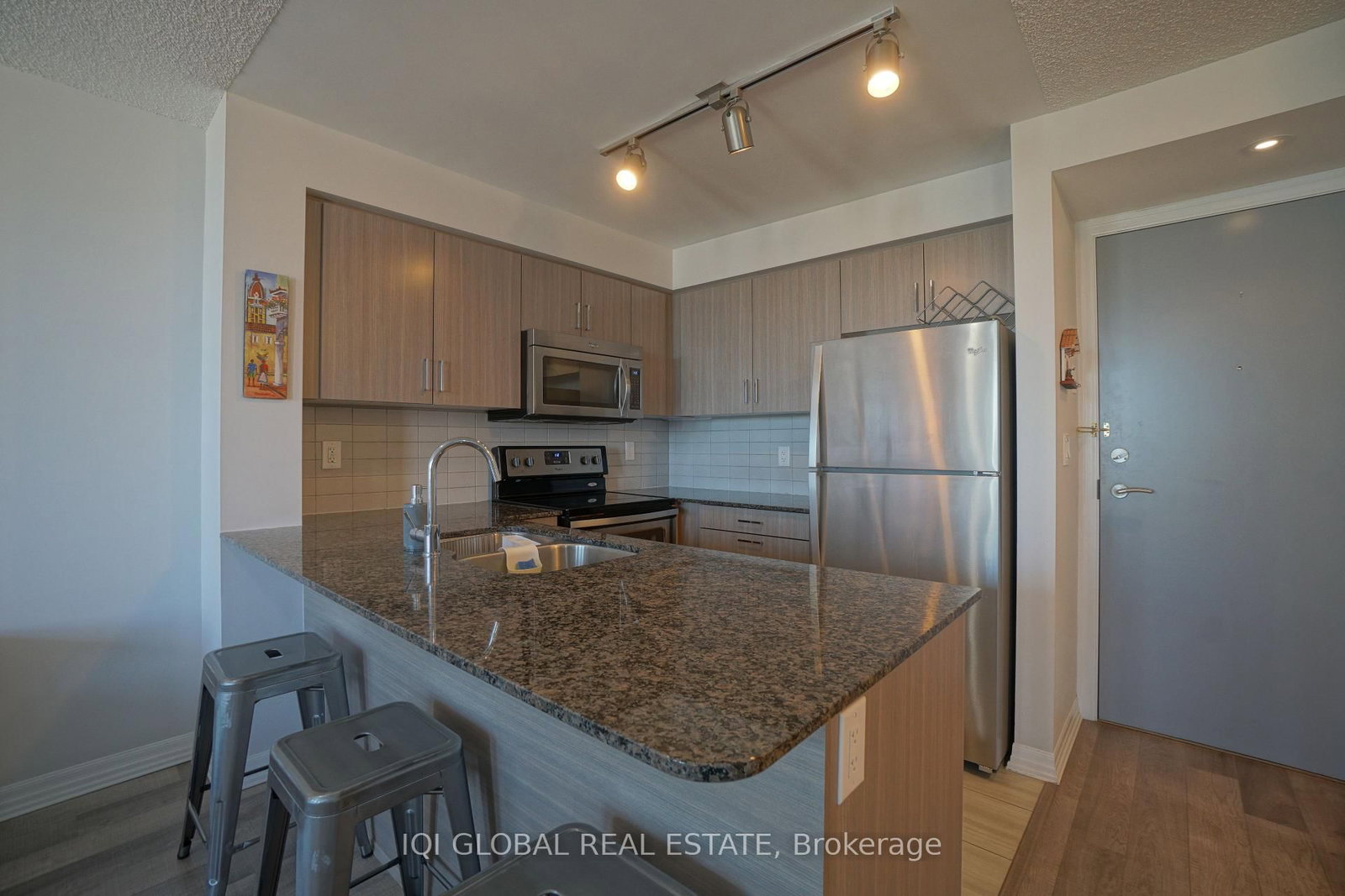 80 Esther Lorrie Drive, Unit 1022 - Photo 6