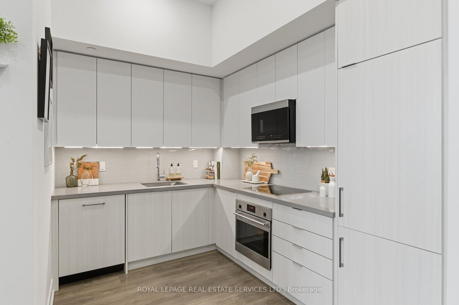 297 Oak Walk Drive, Unit 314 - Photo 10