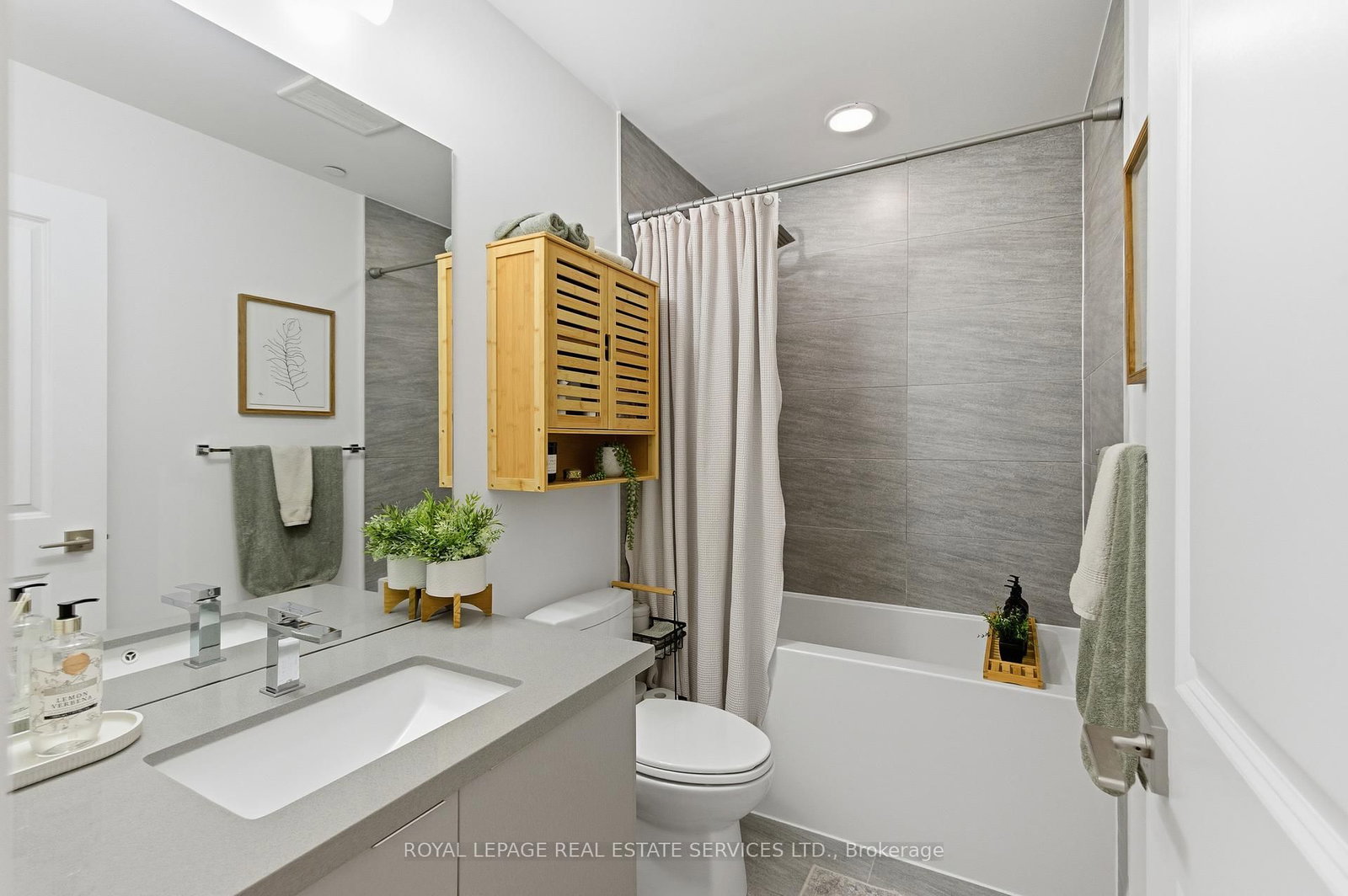 297 Oak Walk Drive, Unit 314 - Photo 17