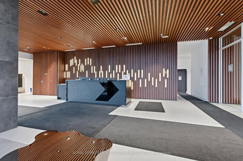 314 - 297 Oak Walk Dr, Oakville, L6H 3R6 | Image 3