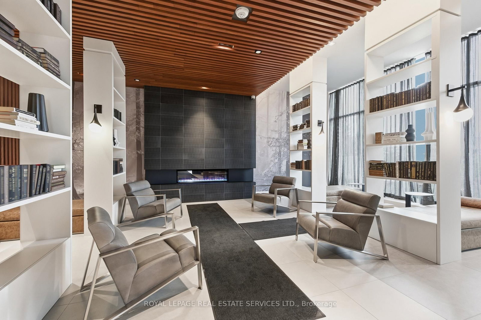 297 Oak Walk Drive, Unit 314 - Photo 4