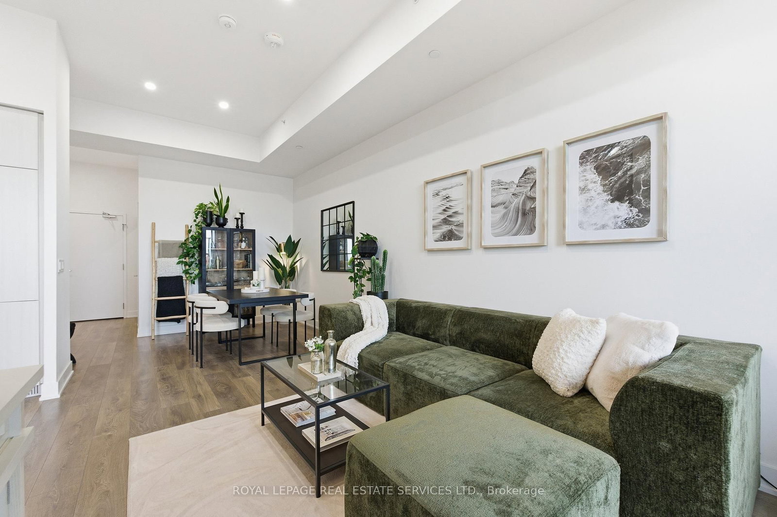 297 Oak Walk Drive, Unit 314 - Photo 9