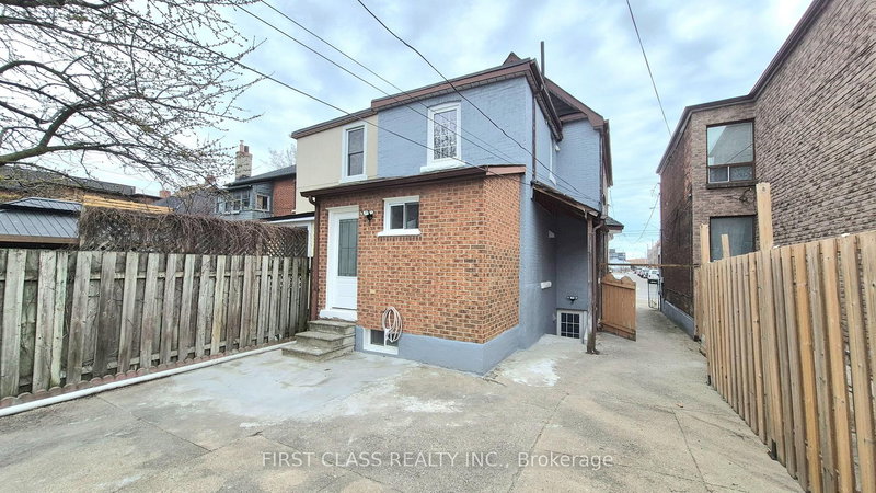 356 Wallace Ave, Toronto, M6P 3P2 | Image 2