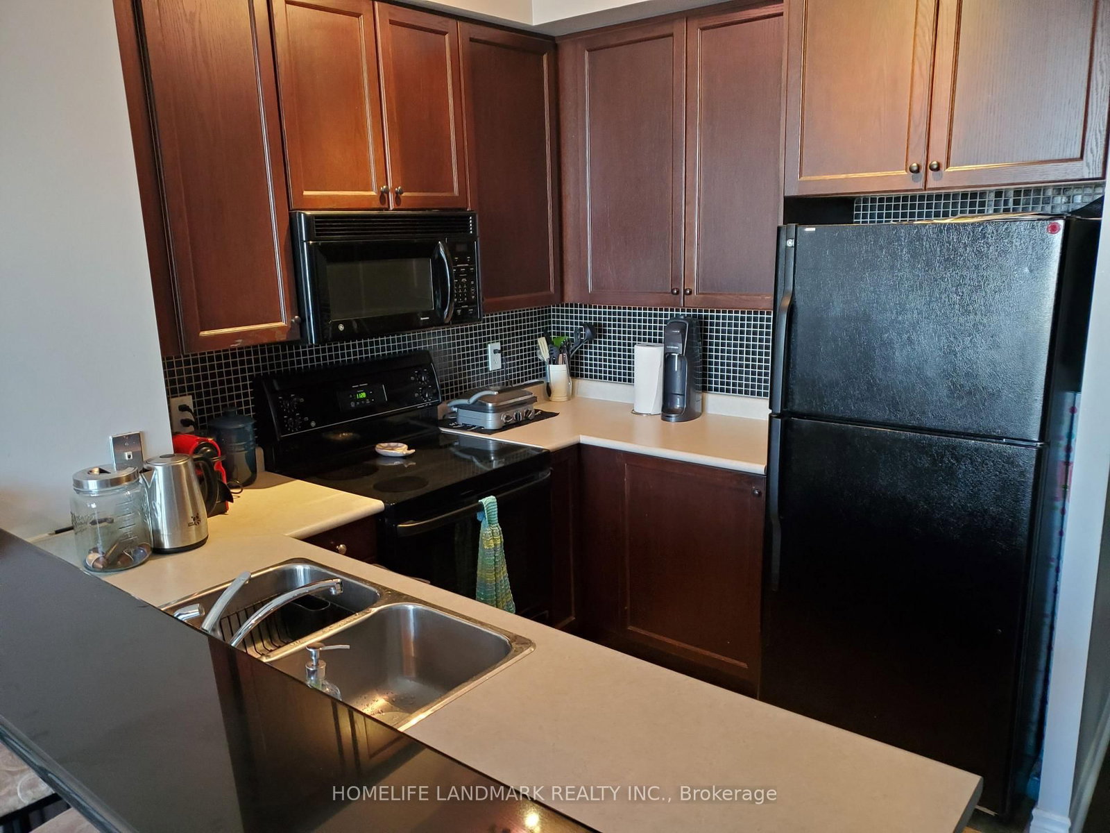 3939 Duke Of York Boulevard, Unit 1603 - Photo 9