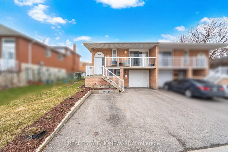 309 Royal Salisbury Way, Brampton, L6V 3G4 | Image 2